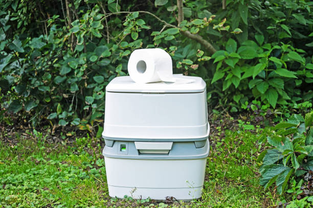 Best Affordable portable toilet rental  in Richland, MO